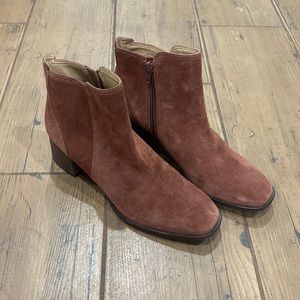 Lucky Brand Boots, Res Leather, Women’s Size 9.5.